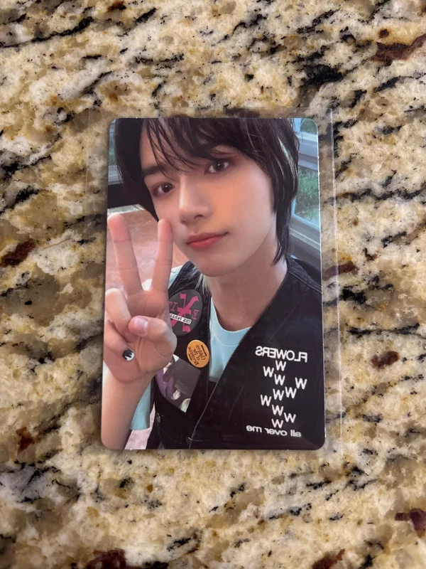 The Chaos Chapter: FIGHT OR ESCAPE ESCAPE Ver.