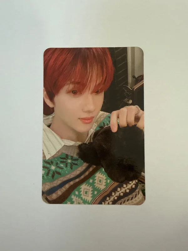 2022 PINK CHRISTMAS PHOTO CARD RANDOM PACK