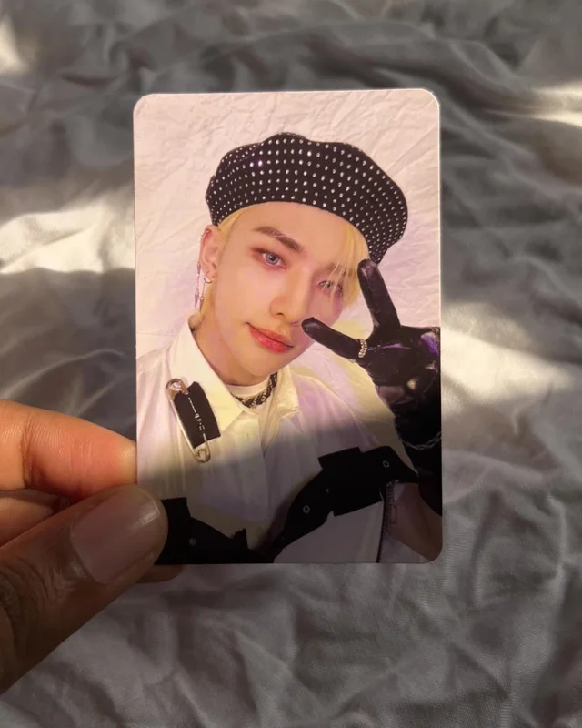 Pocamarket, Stray Kids HYUNJIN ODDINARY K-pop Photocard