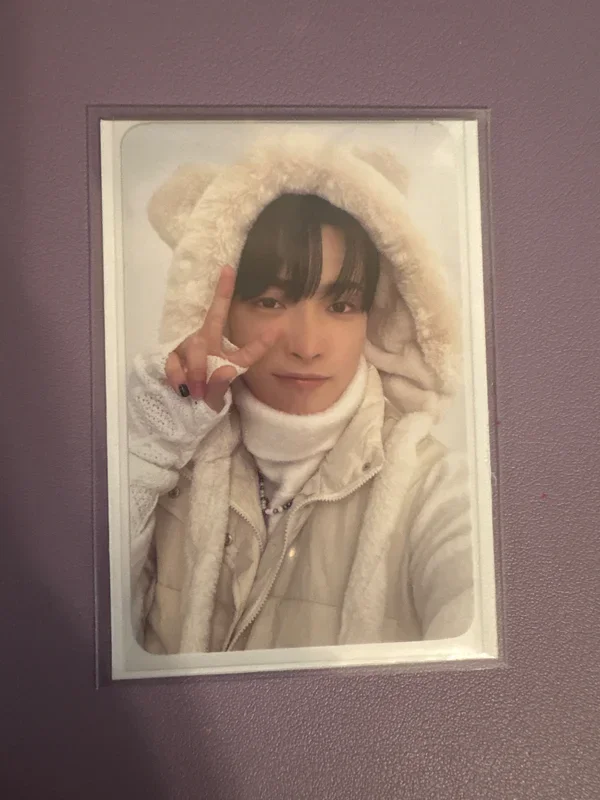 ATEEZ WINTER SPEACIAL MD : SNOWMAN FACTORY SPECIAL GIFT
