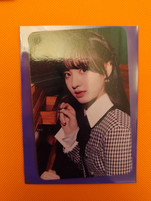 IVE THE FIRST FAN CONCERT The Prom Queens RANDOM PHOTOCARD PACK
