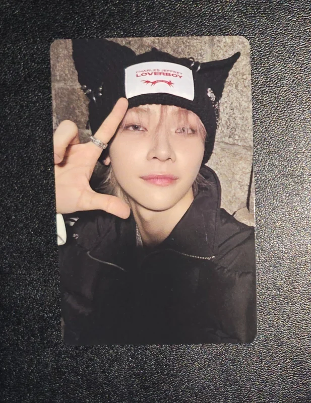 &TEAM NICHOLAS 'First Howling : NOW LIMITED EDITION A' Photocard
