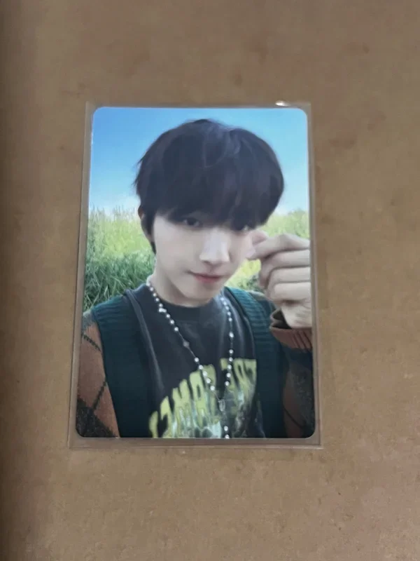 1st EP [WHY..] MOODY ver.