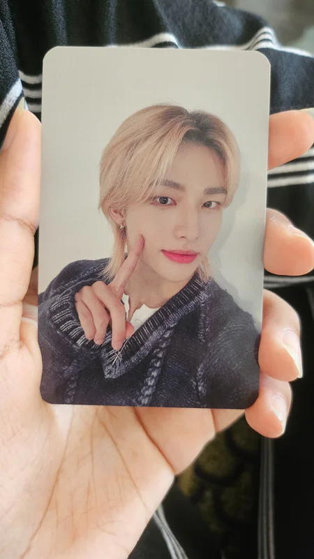 HYUNJIN 5 STAR LOTTE DUTY FREE