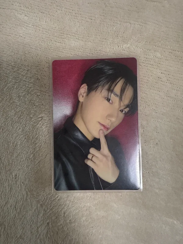 GOLDEN HOUR : Part.3 US Exclusive