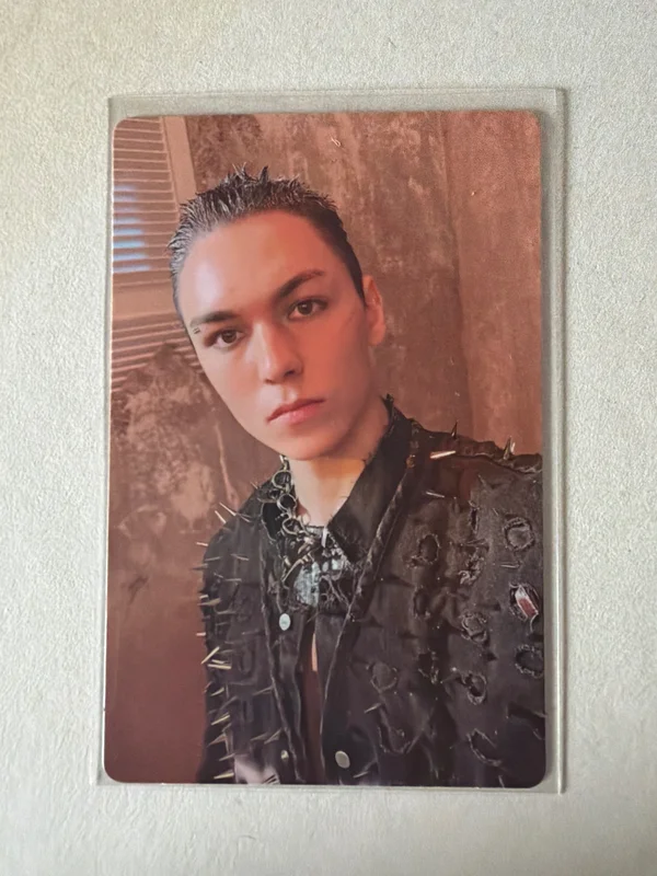 HAPPY BURSTDAY NEW ESCAPE Ver.