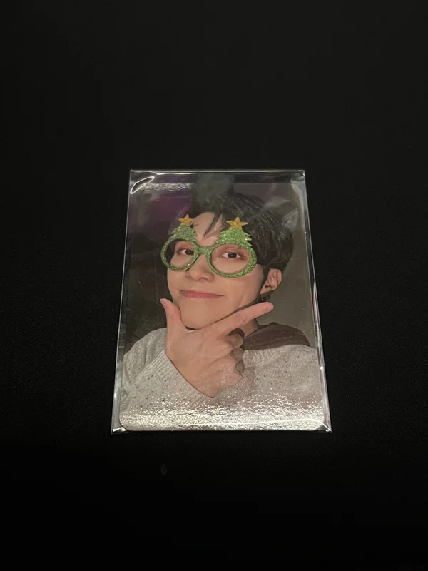 2022 PINK CHRISTMAS PHOTO CARD RANDOM PACK SPECIAL