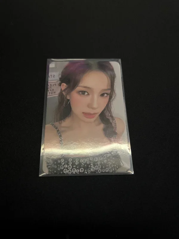 Not Just Pretty PHOTOBOOK Ver. Mamma Mia Ver.