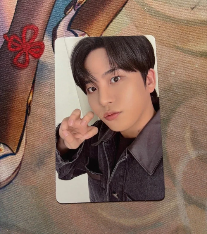 ATEEZ 2025 WORLD TOUR [IN YOUR FANTASY] IN INCHEON RANDOM PHOTOCARD PACK