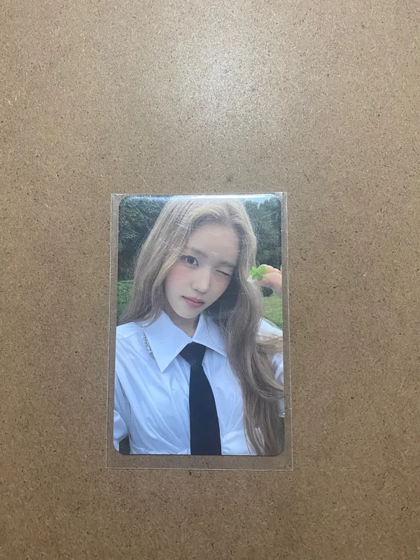 Izna Saebi Iz ver album