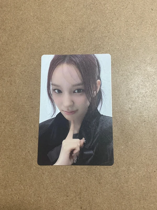 Sarang pop-up trading card