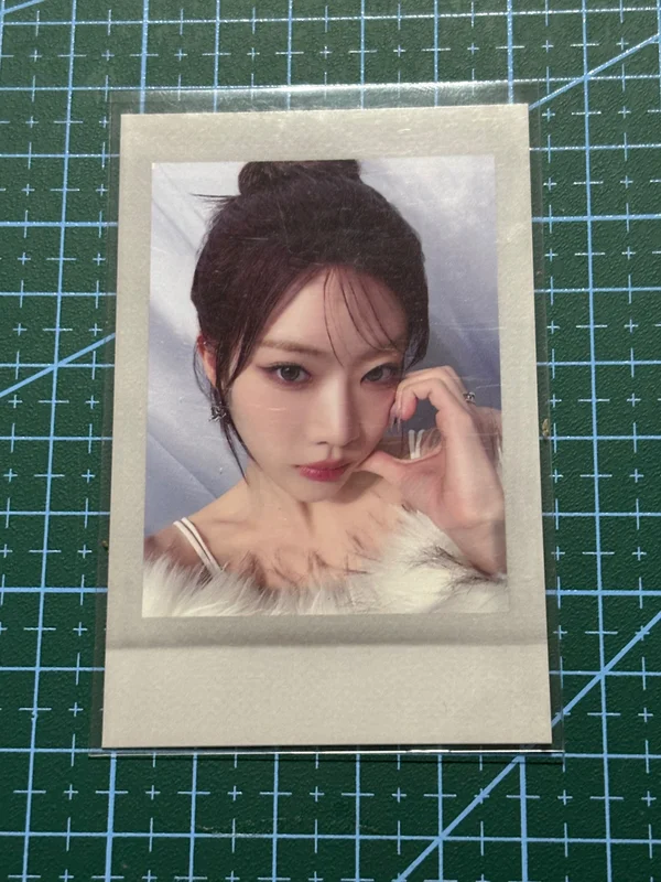 Dall MYMUSICTASTE Kim Lip