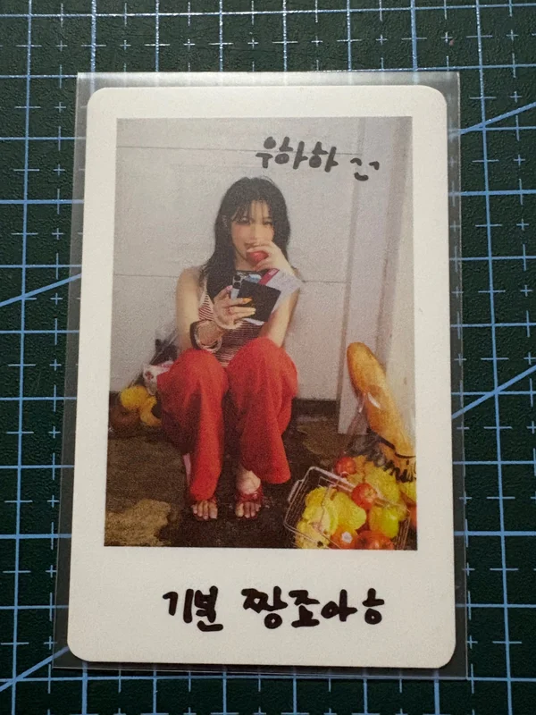 From Our 20's POP-UP STORE POLAROID PHOTOCARD SET