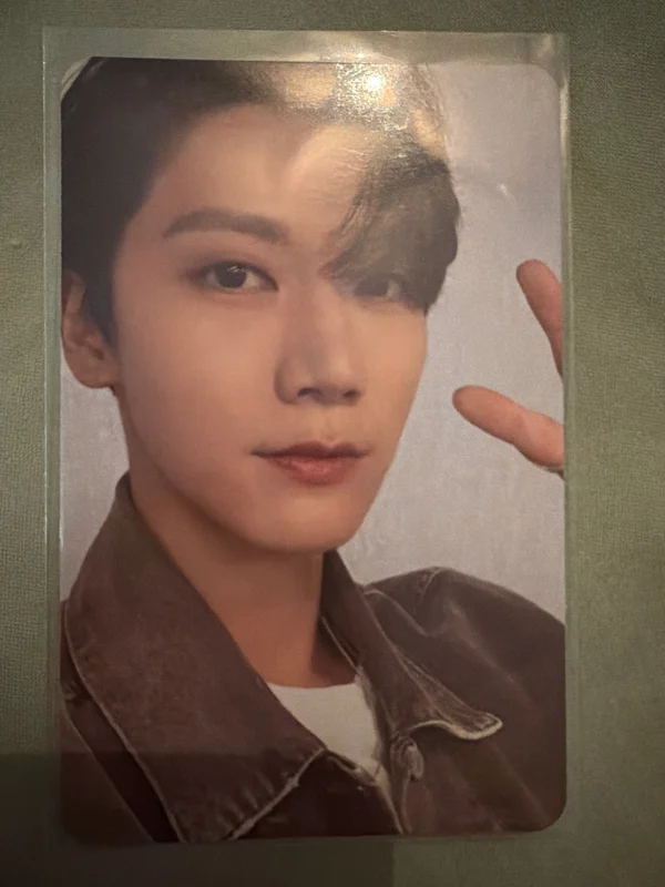 NCT X SANRIO RANDOM TRADING CARD SET A VER.