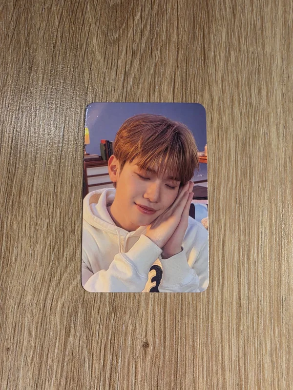 2024 SEASON'S GREETINGS Good Night APPLEMUSIC