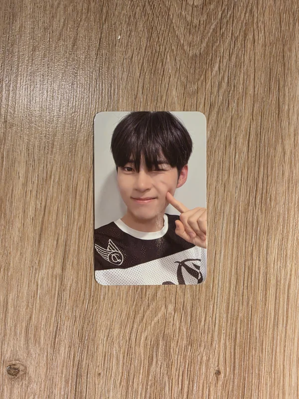 YOUTH IN THE SHADE KTOWN4U LUCKY DRAW