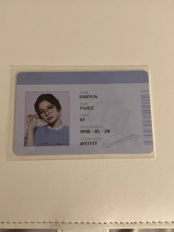 Formula of Love: O+T=<3 SCIENTIST ID CARD