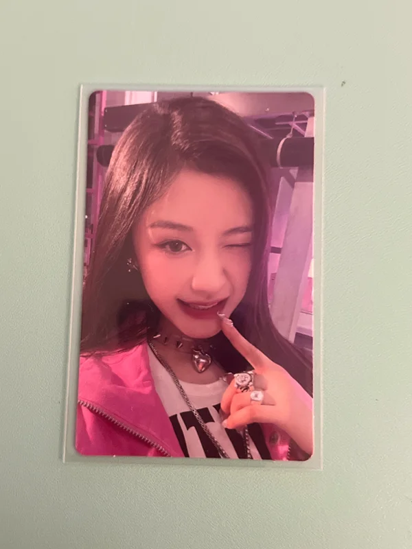 BABYMONSTER : ERA l BABYMONSTER 1st Anniversary Photobook WEVERSE
