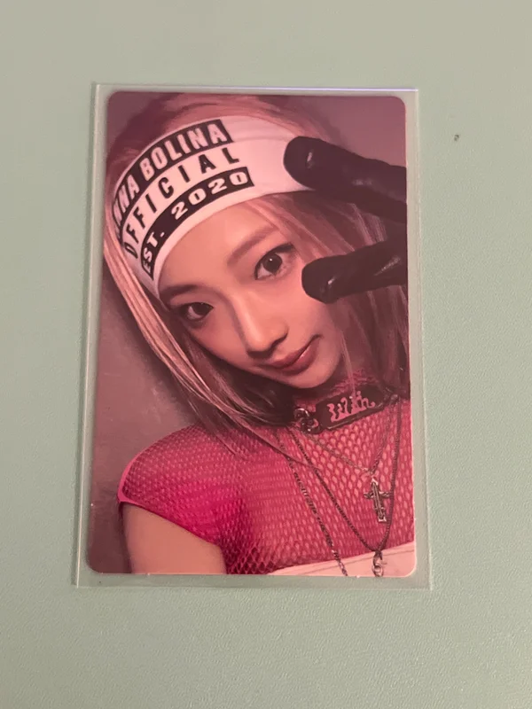 BABYMONSTER : ERA l BABYMONSTER 1st Anniversary Photobook WEVERSE