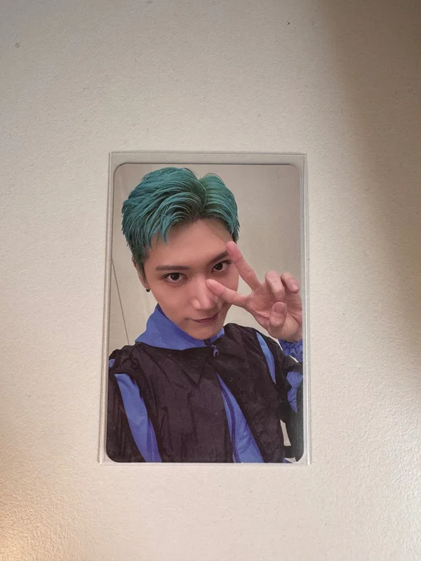 Universe Photo Book Ver.