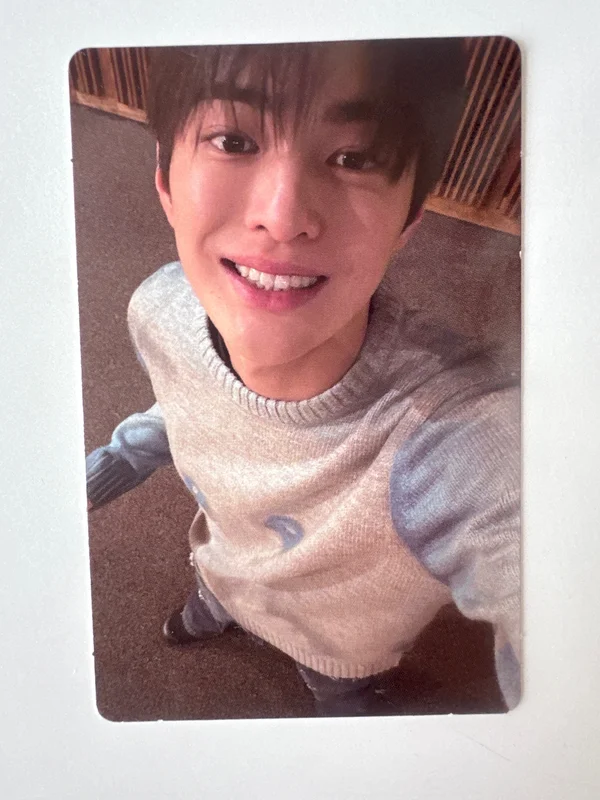 GREENGREEN Weverse Albums ver. Portrait A ver.