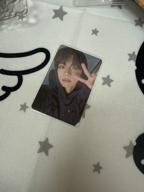 minisode 3: TOMORROW Weverse Albums ver. Version B
