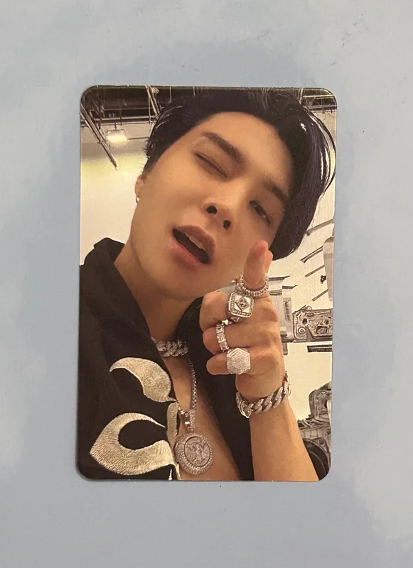 2 Baddies Photobook Ver. FASTER Ver.