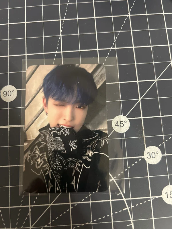 THE WORLD EP.2 : OUTLAW EVERLINE