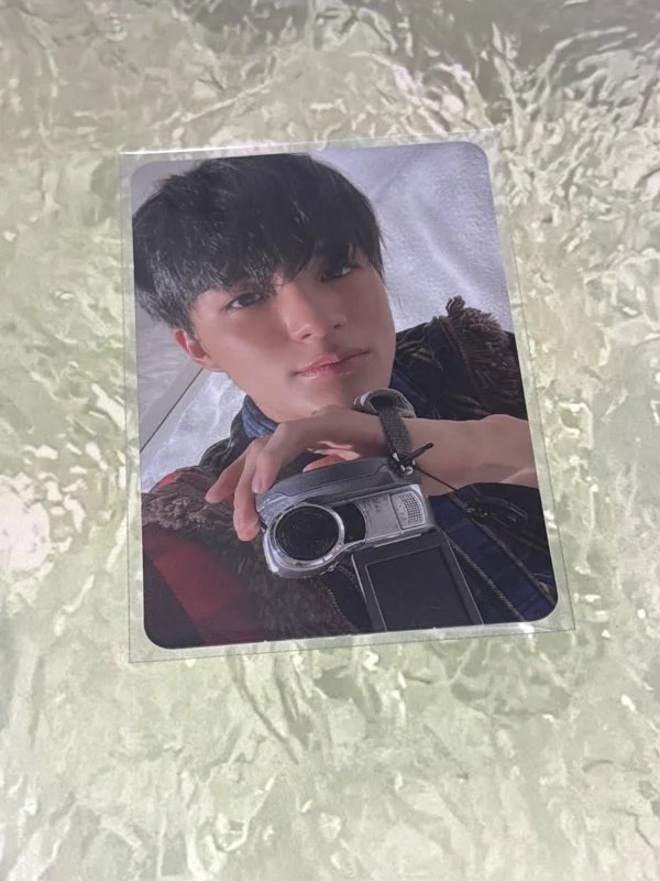 2022 Winter SMTOWN : SMCU PALACE (Membership Card Ver.)