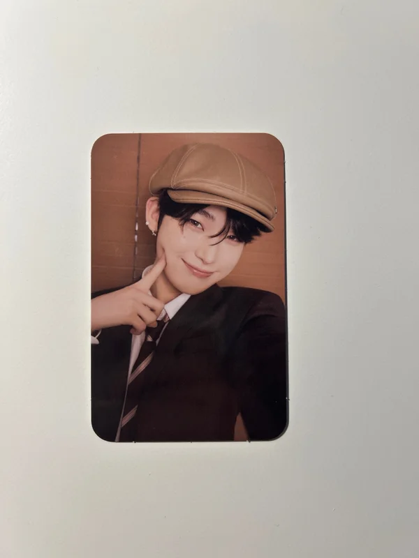 Sunoo DARK MOON SPECIAL ALBUM 'MEMORABILIA' Moon ver.