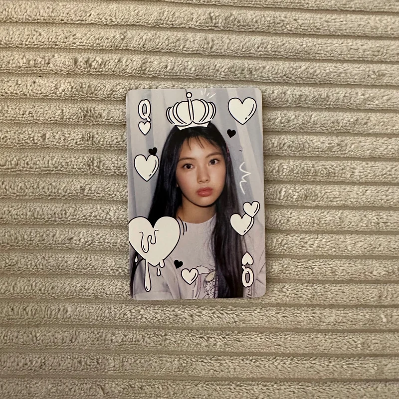 NewJeans 2023 SEASONS GREETINGS