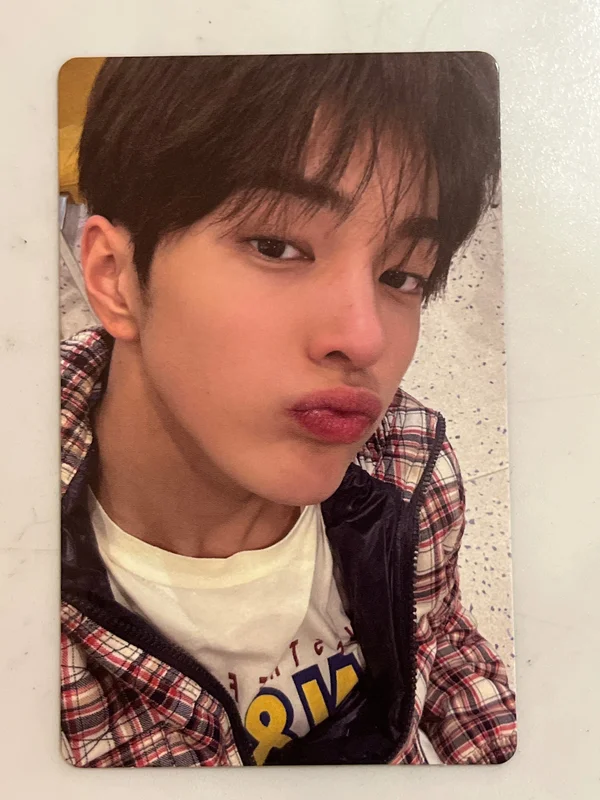 GREENGREEN WEVERSE