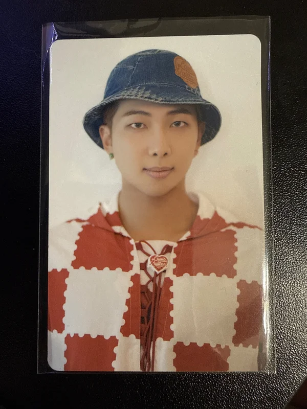 DICON PHOTOCARD 101 : CUSTOM BOOK / BEHIND BTS since 2018 (2018-2021 in USA)