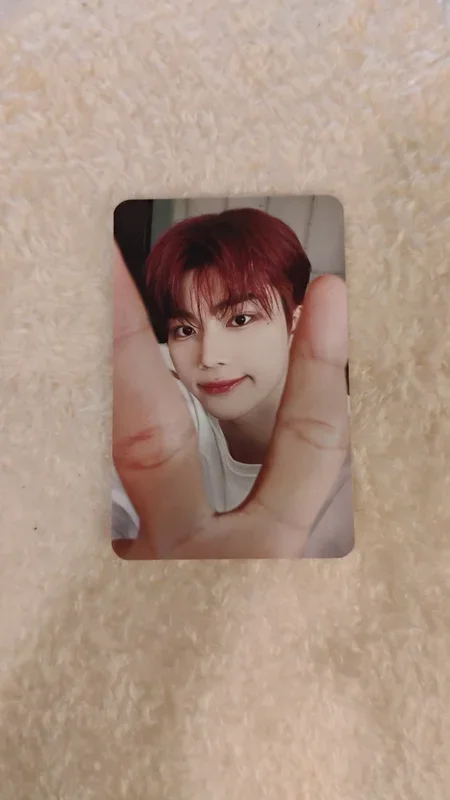 NEVER SAY NEVER DIGIPACK Ver. MAKESTAR LUCKY DRAW