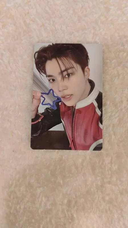 NEVER SAY NEVER LENTICULAR KEYRING Ver.