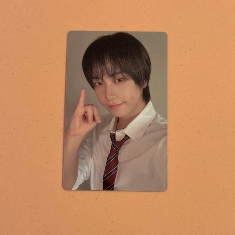 Back to Life ROAR ver. M2 Special Gift