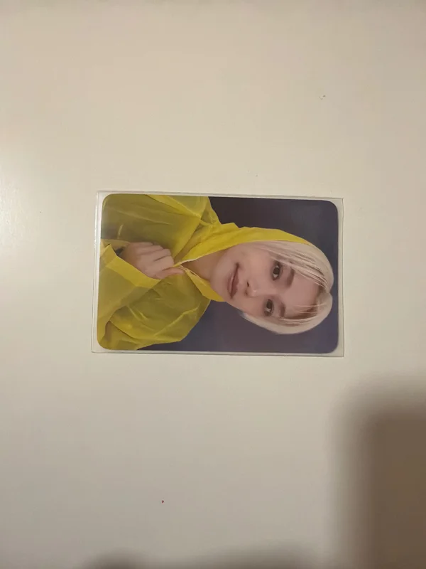 KARMA POP-UP STORE UNIFORM T-SHIRT