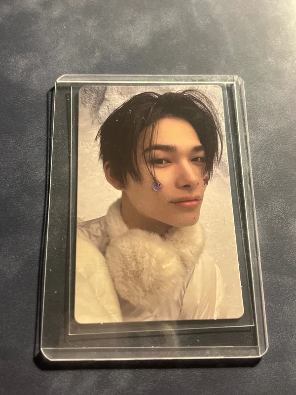 Romance: untold-daydream- Weverse