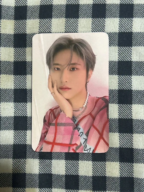 NEW WAVE POP-UP STORE TIN CASE PHOTOCARD SET