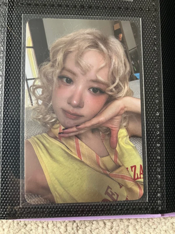Rosie rose photocard