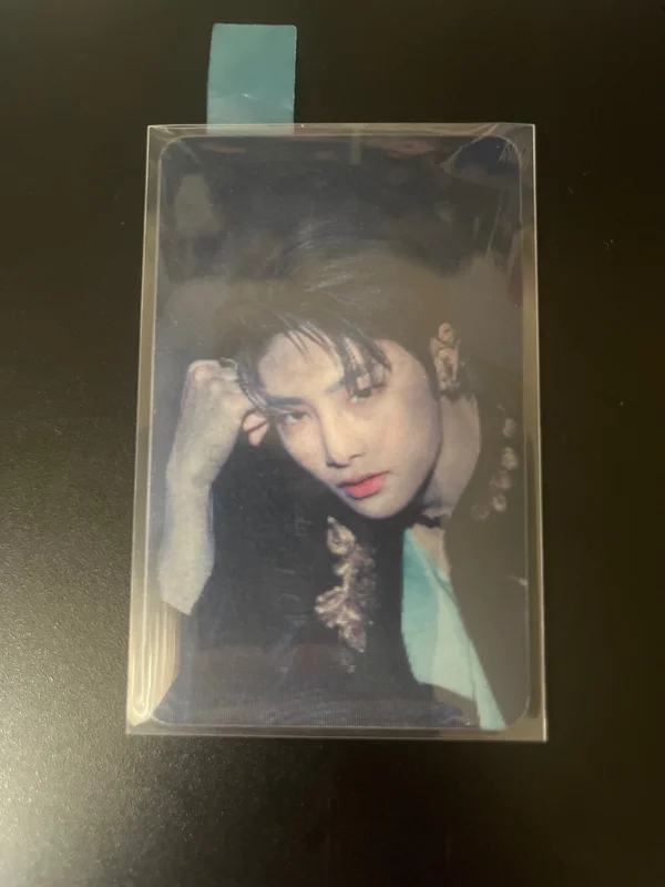 Unlock : GO LIVE IN LIFE LENTICULAR PHOTOCARD SET