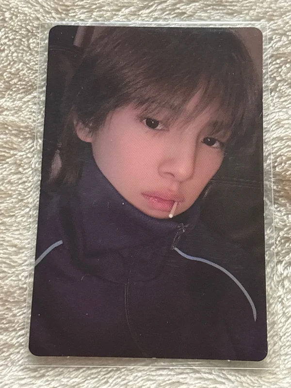 GREENGREEN Weverse Albums ver. Panorama A ver.
