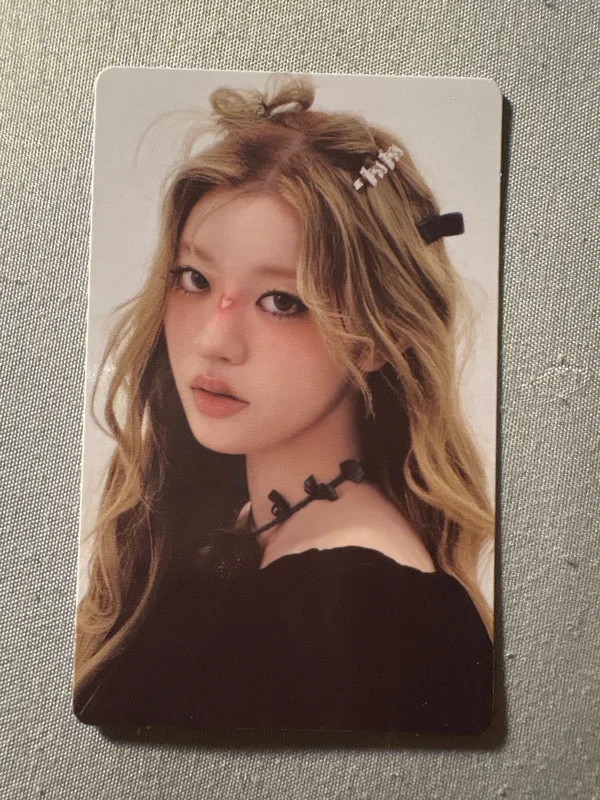 ILLIT FAN SHOWCASE I'LL LIKE YOU GLLIT ver. Weverse Shop PICK-UP (ALBUM)