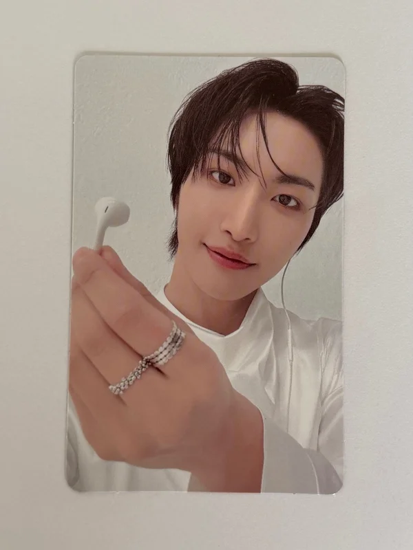 ATEEZ 2025 WORLD TOUR [IN YOUR FANTASY] IN INCHEON RANDOM PHOTOCARD PACK