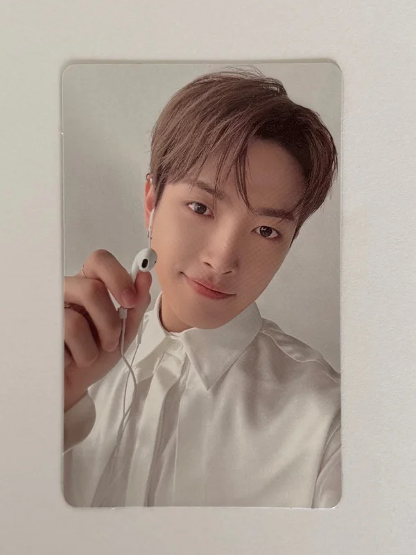 ATEEZ 2025 WORLD TOUR [IN YOUR FANTASY] IN INCHEON RANDOM PHOTOCARD PACK
