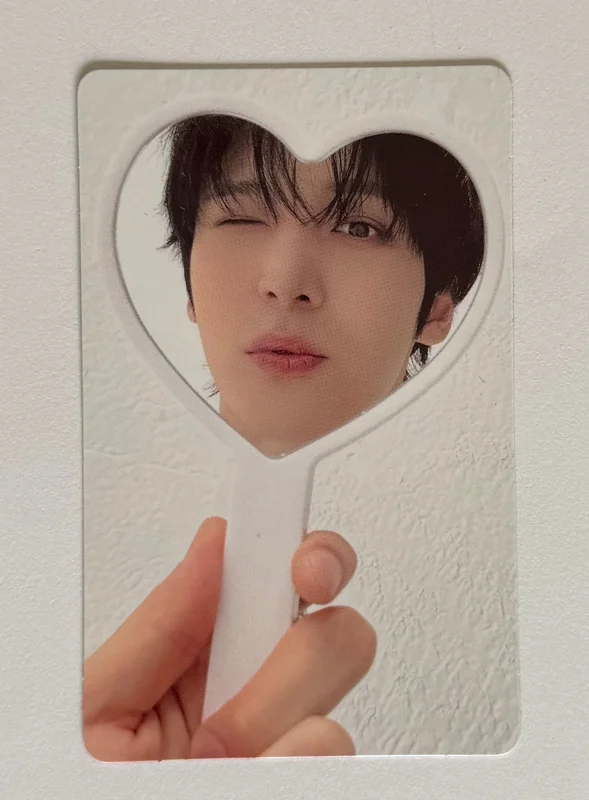 ATEEZ 2025 WORLD TOUR [IN YOUR FANTASY] IN INCHEON RANDOM PHOTOCARD PACK