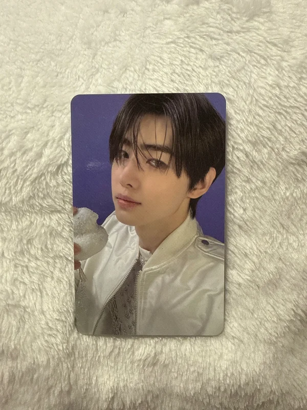 ROMANCE : UNTOLD -daydream- WHITE MIDNIGHT Ver.