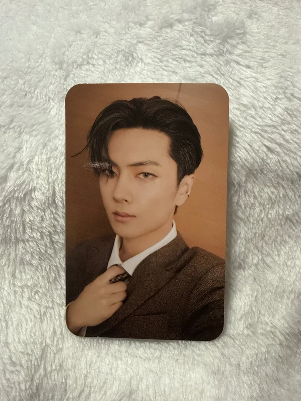 DARK MOON SPECIAL ALBUM 'MEMORABILIA' Moon ver.