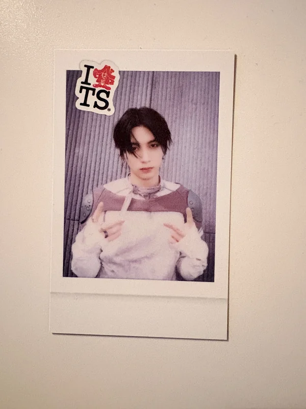 HOME POP-UP STORE Instant Photo Card