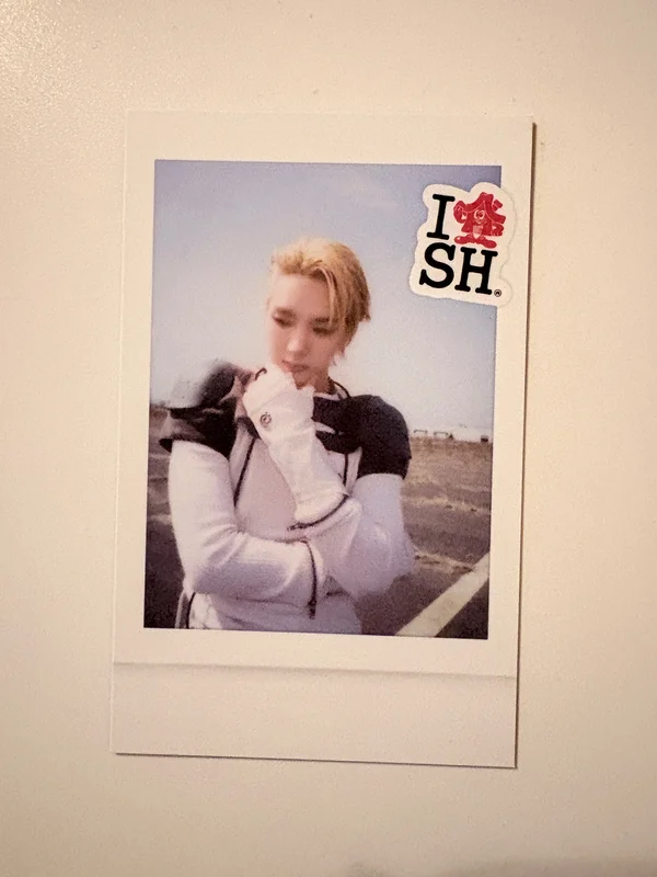 HOME POP-UP STORE Instant Photo Card